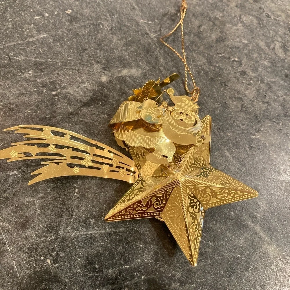 Gold Filigree Shooting Star Santa Ornament Double Sided 3D Metal Cut Out Vintage